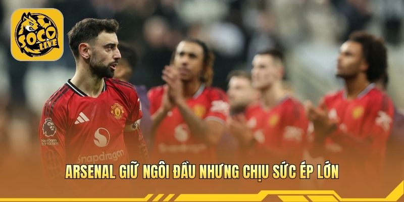 Cuộc đua vô địch Ngoại hạng Anh ngày càng căng thẳng hấp dẫn